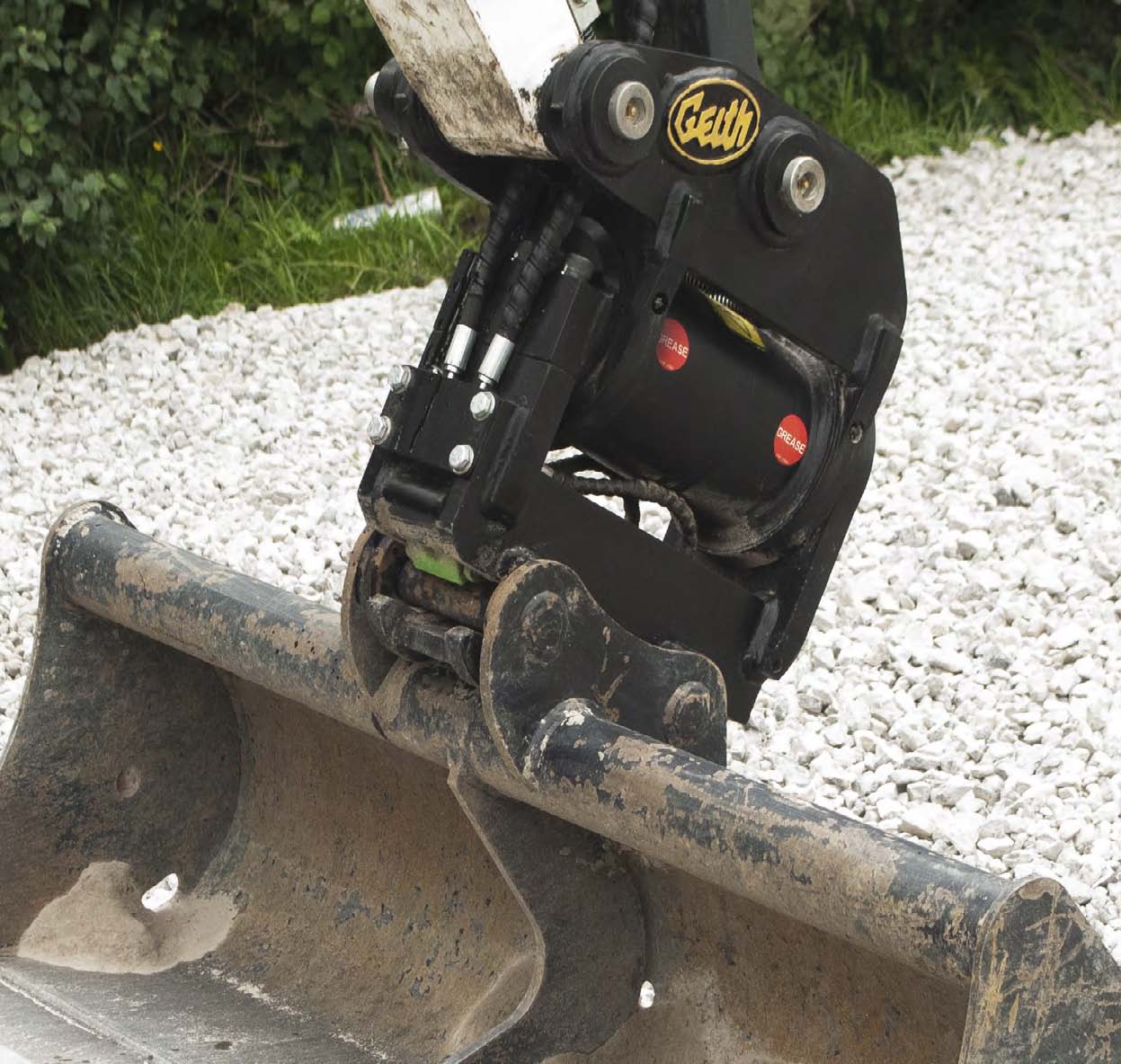 Geith Unveil Versatile and Innovative Tilting Quick Coupler