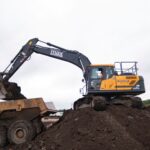 Hyundai HX220AL First Choice for Max Earthworks-1
