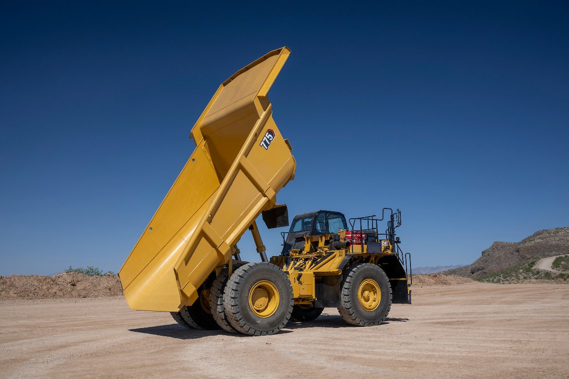 Caterpillar unveils new Cat off-highway truck
