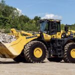 Komatsu WA500-8 wheel loader